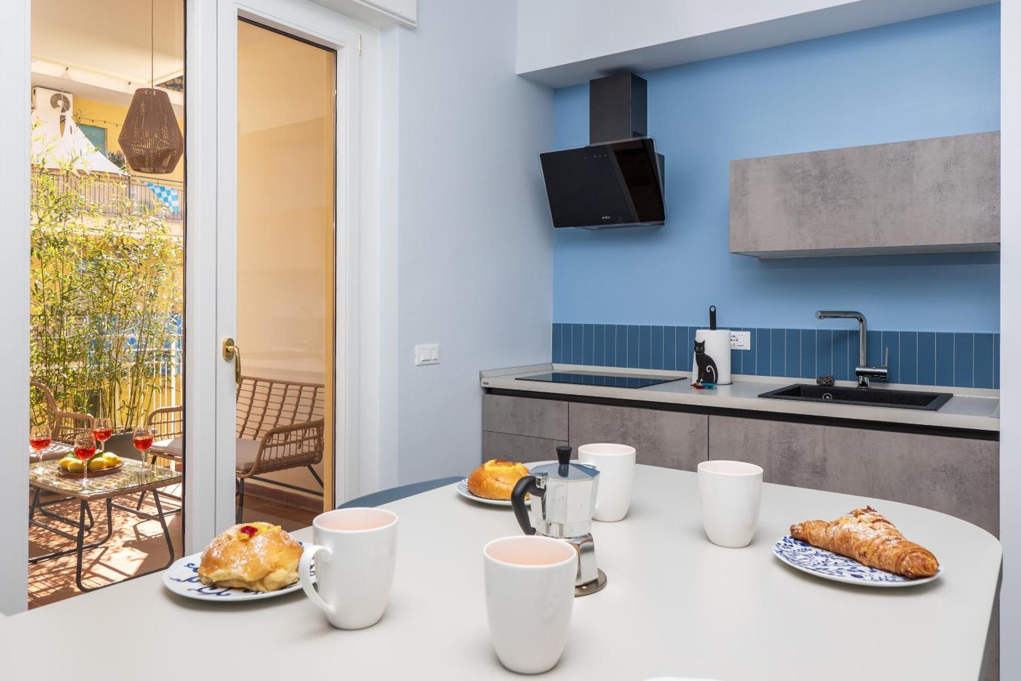 Surya House - Elegant Apartment In Соренто Екстериор снимка